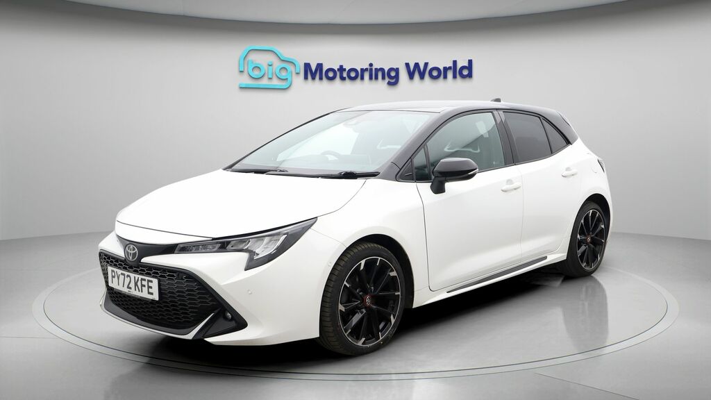 Toyota Corolla Gr Sport PY72KFE White #3