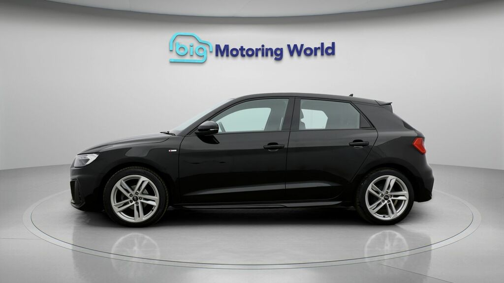 Audi A1 S Line YD23DWC Black #4