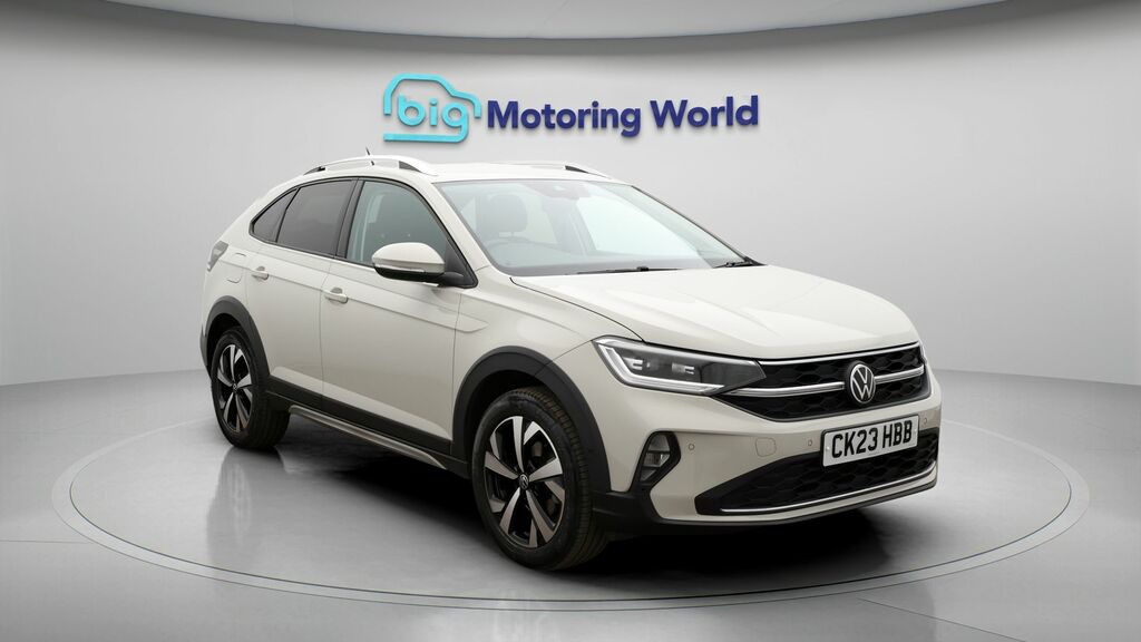Volkswagen Taigo Style Grey