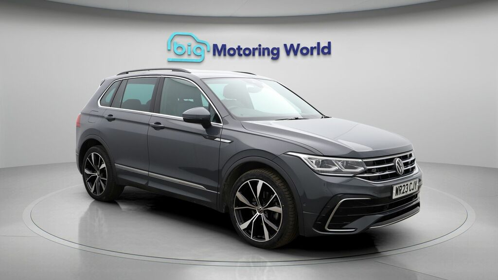 Volkswagen Tiguan R-line Grey