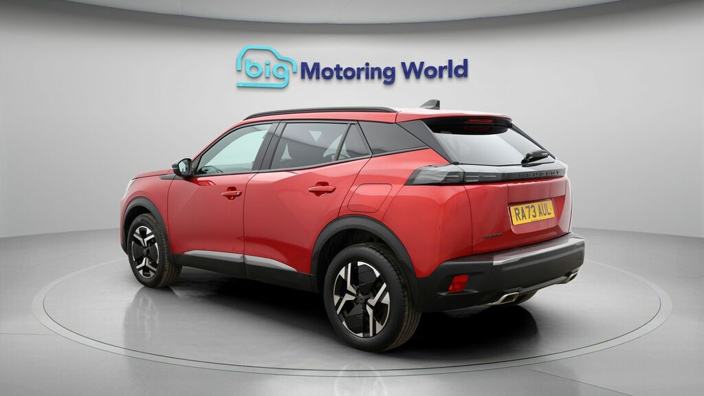 Peugeot 2008 Allure Red #5