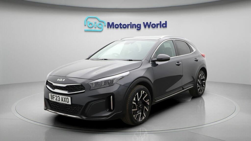 Kia Xceed 3 Grey #3