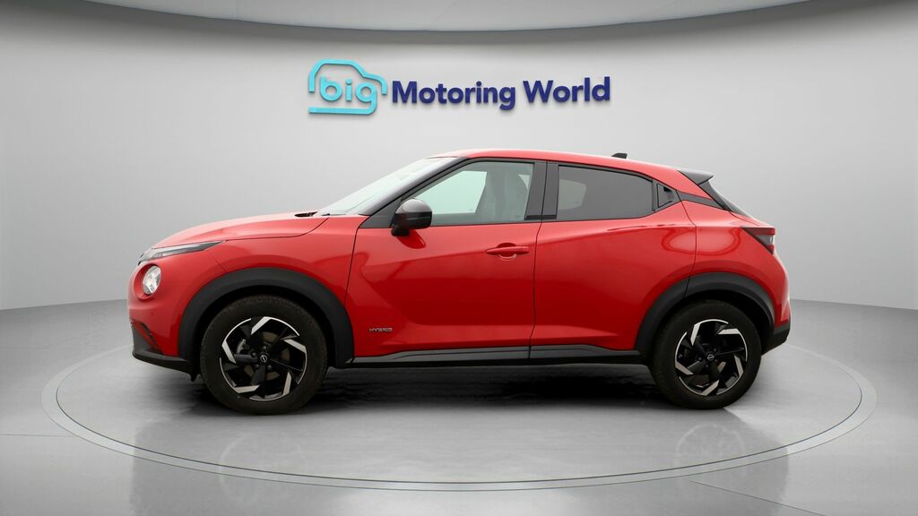 Nissan Juke N-connecta FV73WMF Red #4