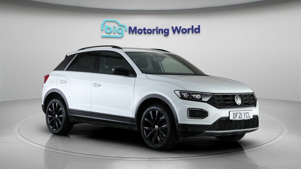 Volkswagen T-Roc Black Edition White