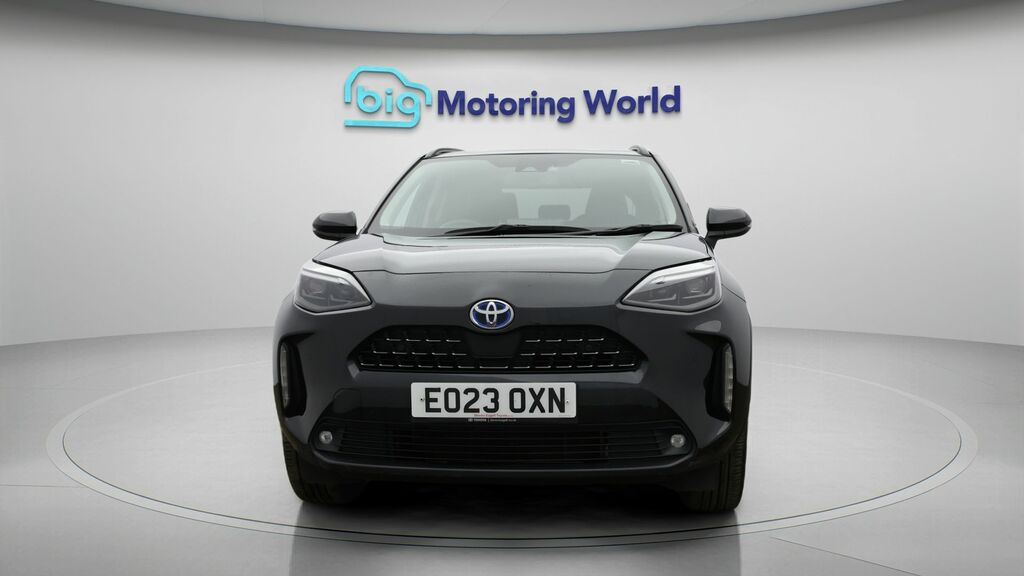 Toyota Yaris Cross Excel EO23OXN Black #2