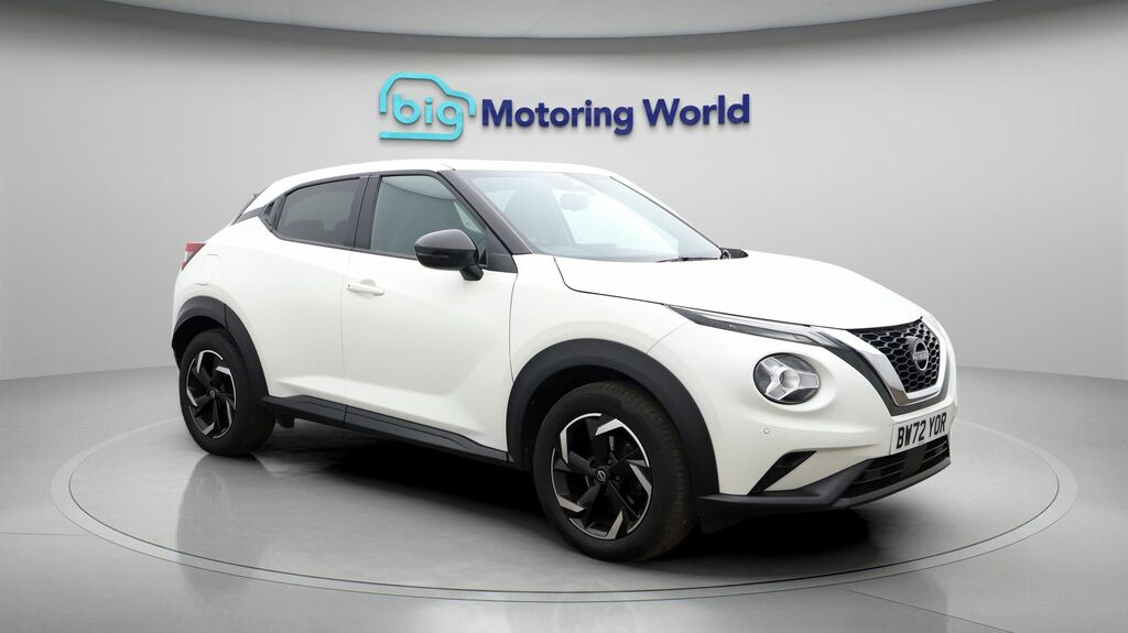 Nissan Juke N-connecta White