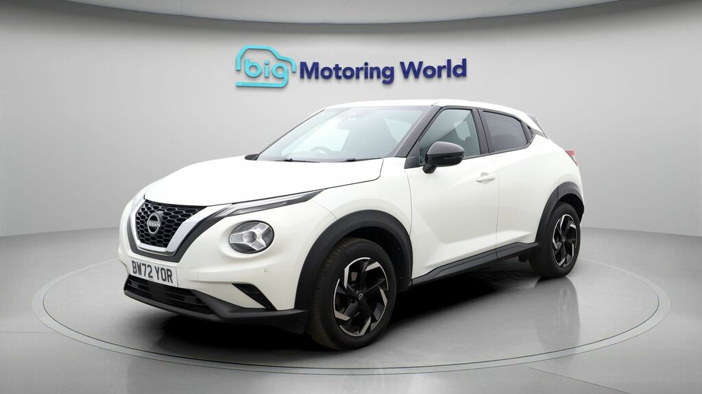 Nissan Juke N-connecta BW72YOR White #3