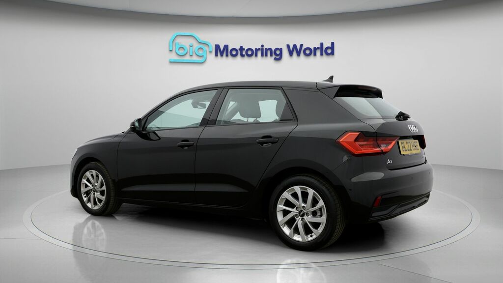 Audi A1 Sport Black #5