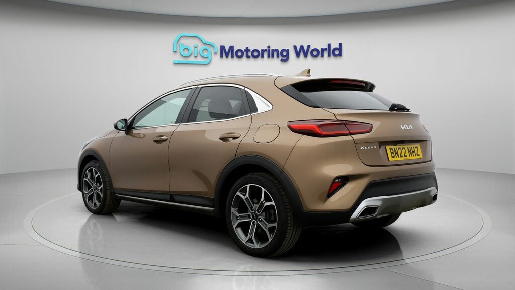 Kia Xceed 3 BN22NHZ Brown #5