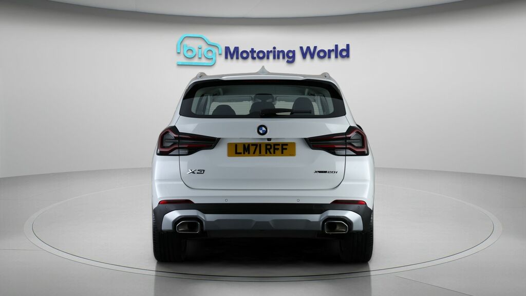 BMW X3 Xline LM71RFF White #6