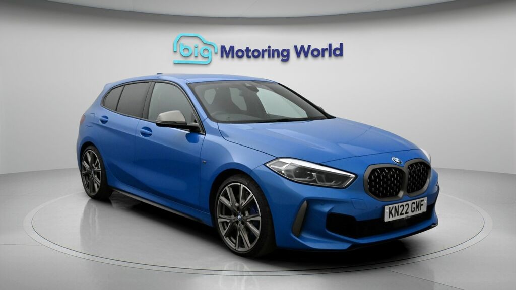 BMW 1 Series Xdrive Blue