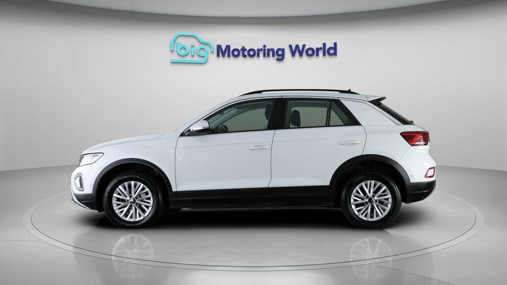 Volkswagen T-Roc Life CE73GJO White #4