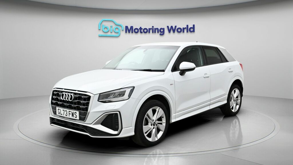 Audi Q2 S Line GL73FWS White #3