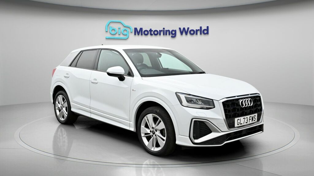 Audi Q2 S Line White