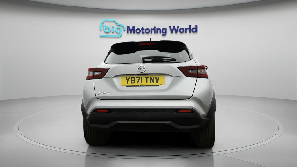 Nissan Juke Tekna YB71TNV Silver #6