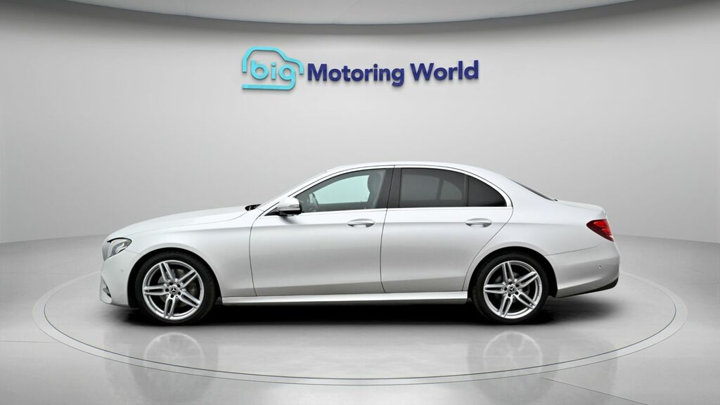 Mercedes-Benz E Class Amg Line Silver #4