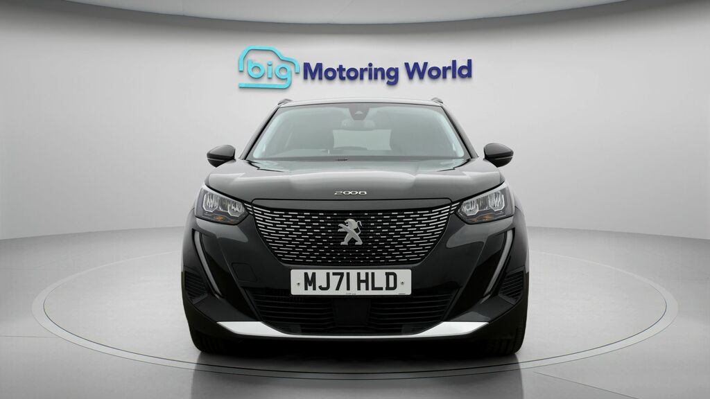 Peugeot 2008 Allure Black #2