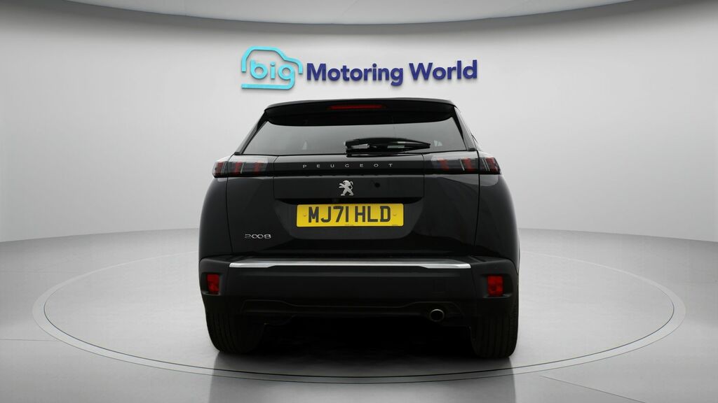 Peugeot 2008 Allure Black #6
