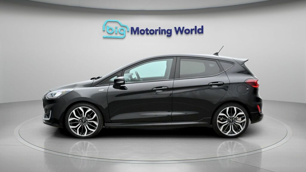 Ford Fiesta St-line Vignale YT22XYO Black #4
