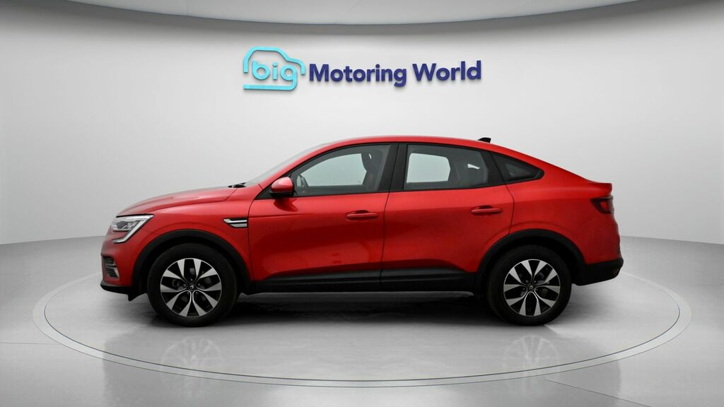Renault Arkana Evolution MM72CPV Red #4
