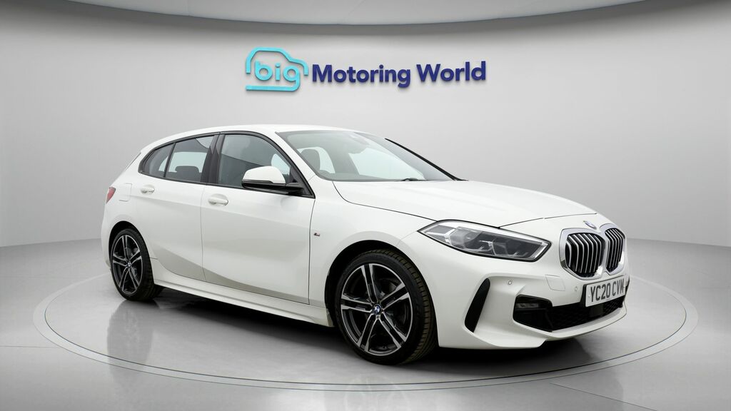 BMW 1 Series M Sport White