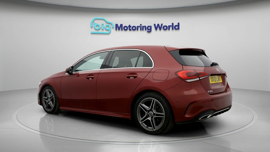 Mercedes-Benz A Class Amg Line OV21LWH Red #5