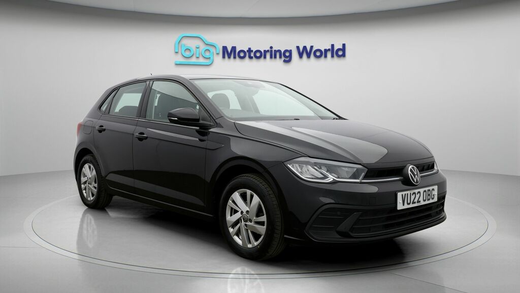 Volkswagen Polo Life Black