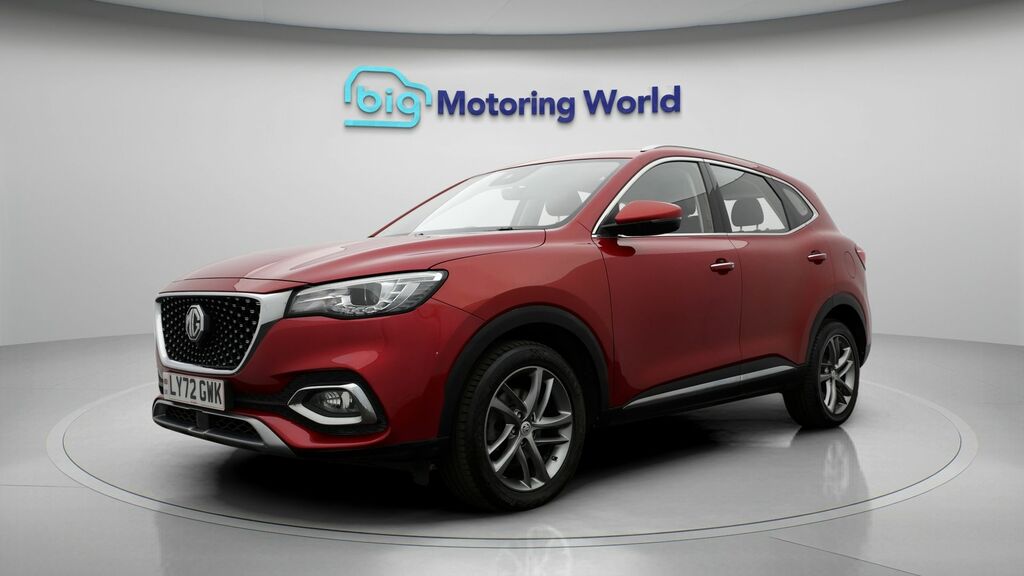 MG HS Excite LY72GWK Red #3