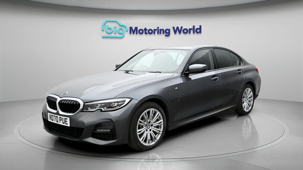 BMW 3 Series M Sport ND70PUE Grey #3