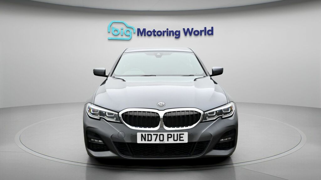 BMW 3 Series M Sport ND70PUE Grey #2