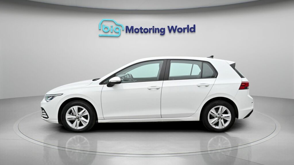 Volkswagen Golf Life SH72JYC White #4