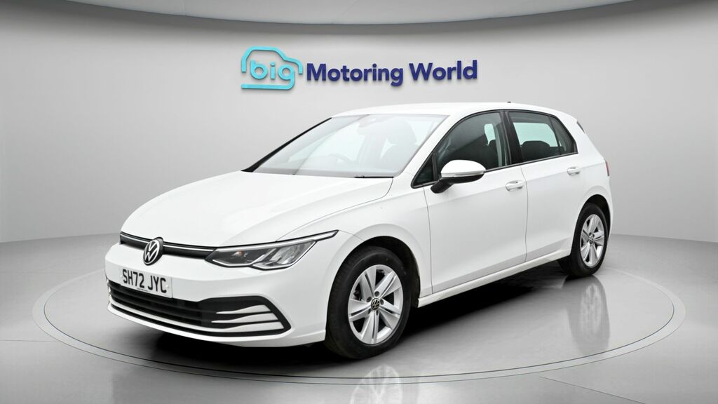 Volkswagen Golf Life SH72JYC White #3