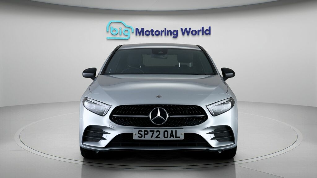 Mercedes-Benz A Class Amg Line SP72OAL Silver #2