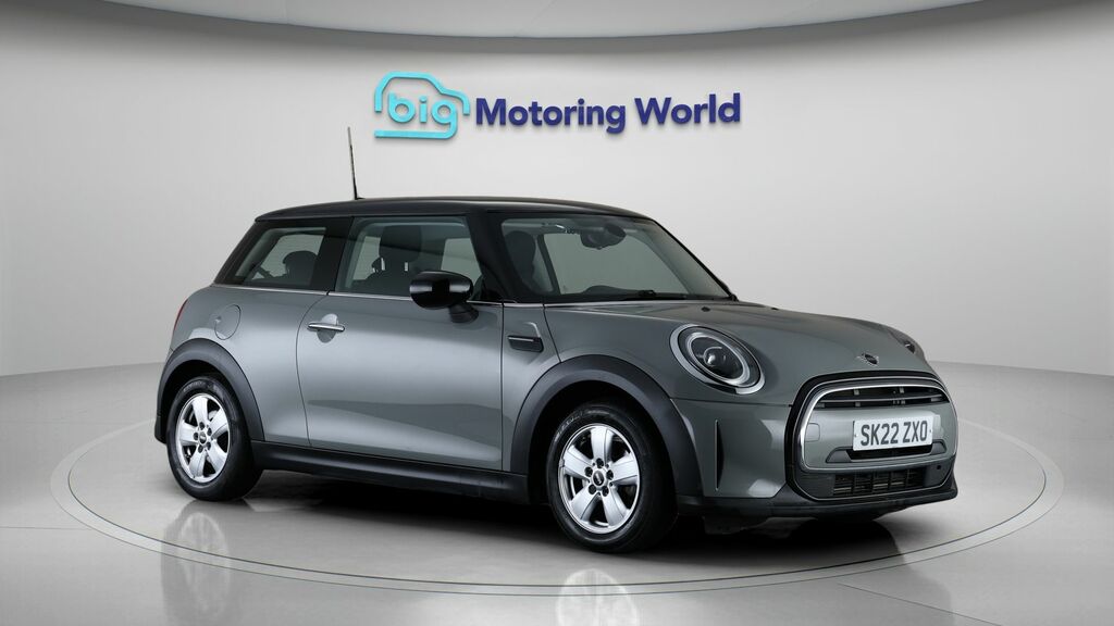 Mini Hatch Cooper Classic Grey