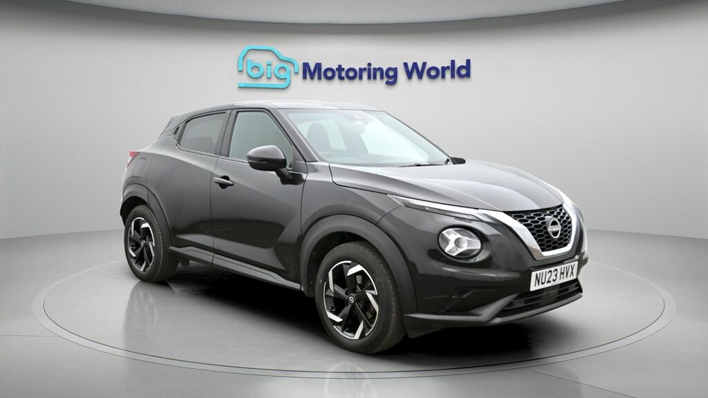 Nissan Juke N-connecta NU23HVX Black