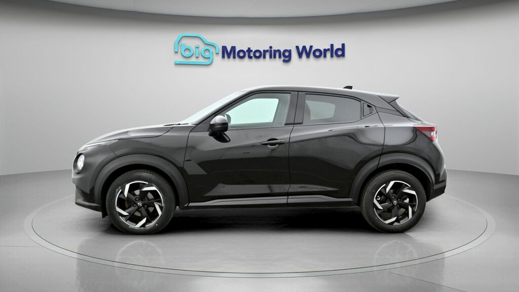 Nissan Juke N-connecta NU23HVX Black #4
