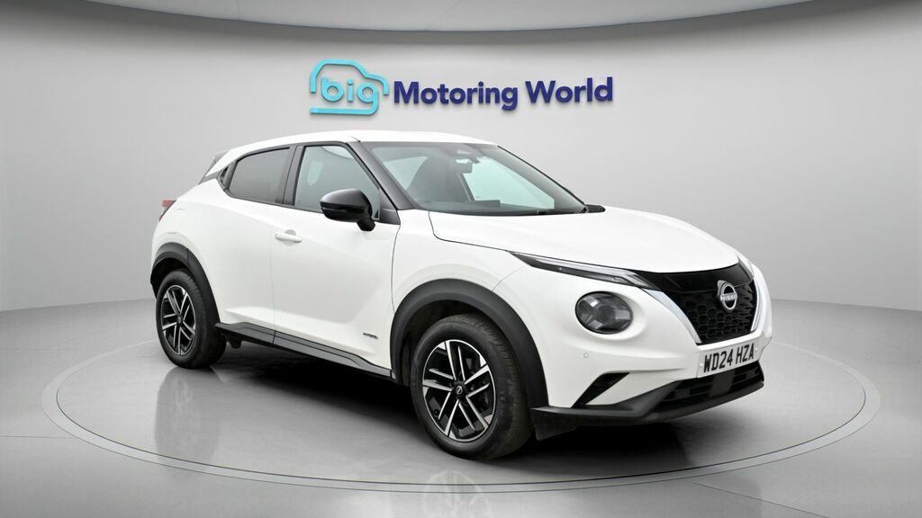 Nissan Juke N-connecta White
