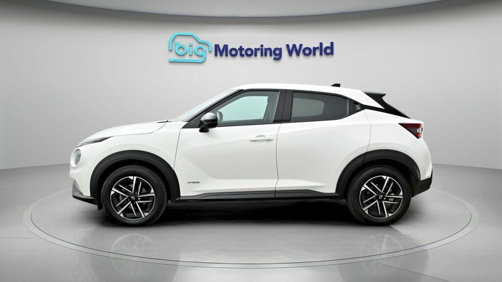 Nissan Juke N-connecta WD24HZA White #4