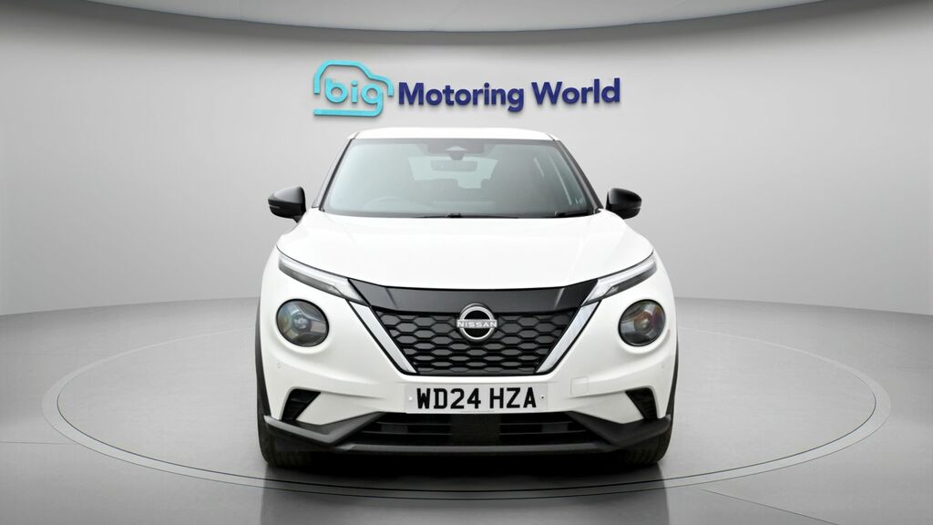 Nissan Juke N-connecta WD24HZA White #2