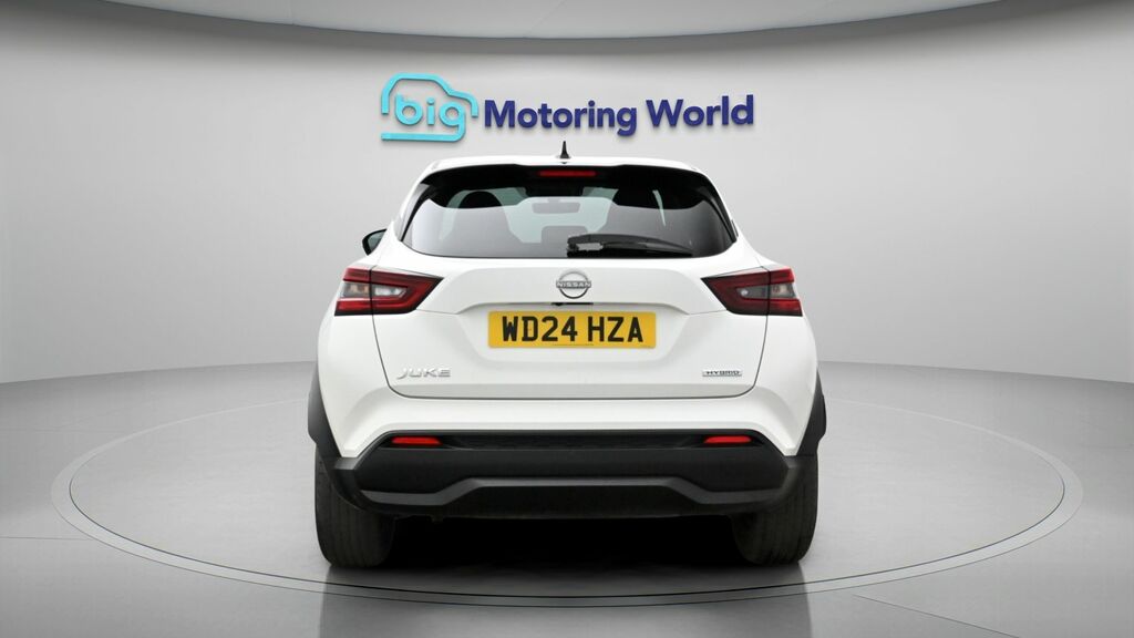 Nissan Juke N-connecta WD24HZA White #6