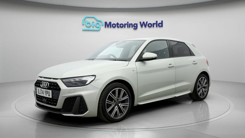 Audi A1 S Line BJ74YPU Silver #3