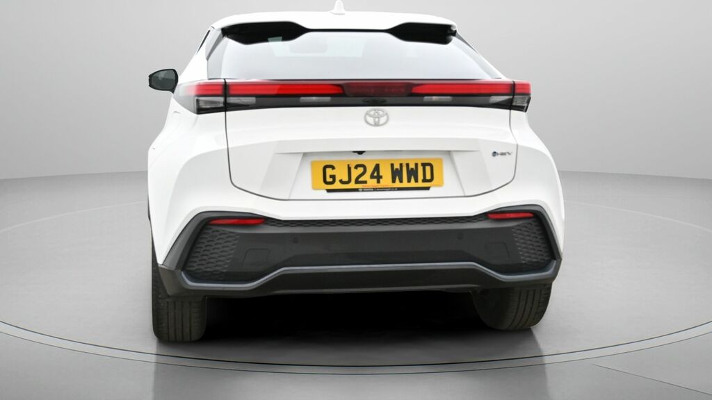 Toyota C-Hr Design GJ24WWD White #6