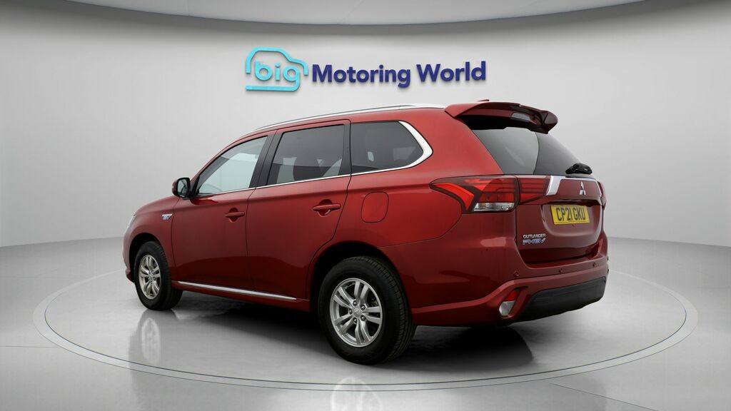 Mitsubishi Outlander Verve Red #5
