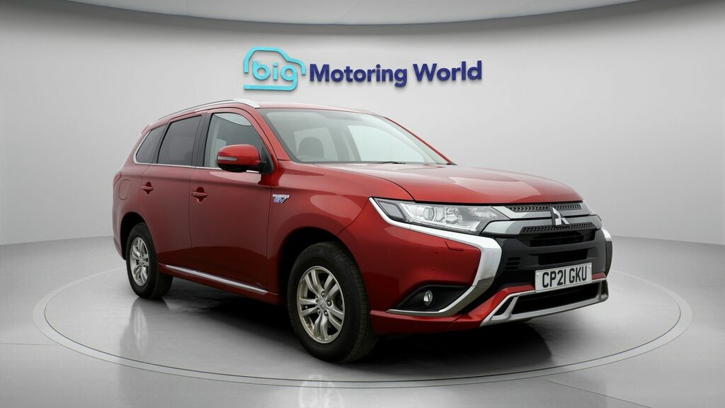 Mitsubishi Outlander Verve Red