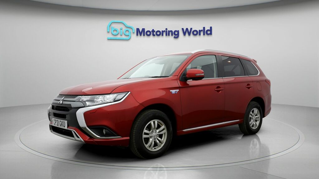 Mitsubishi Outlander Verve Red #3