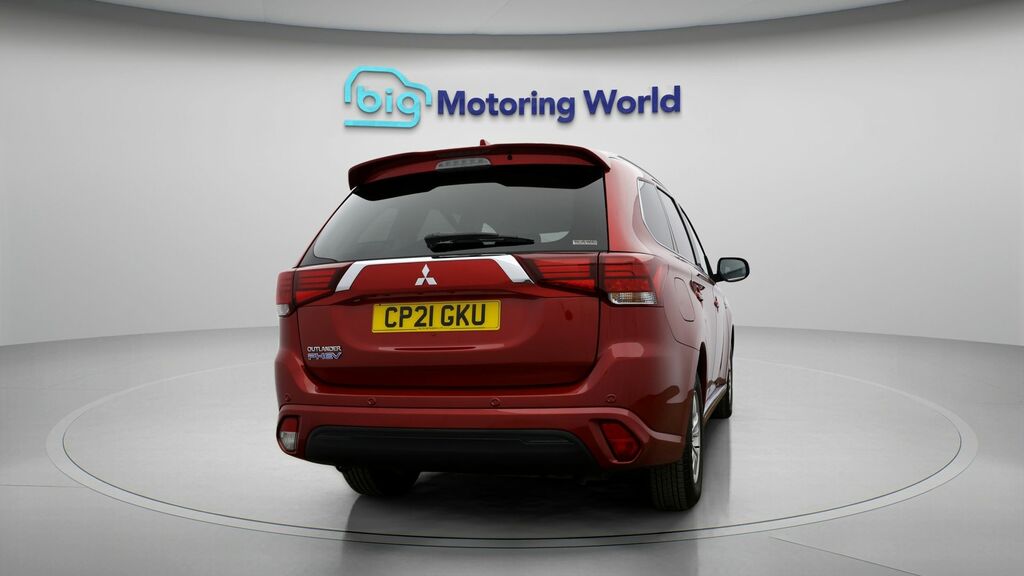 Mitsubishi Outlander Verve Red #6