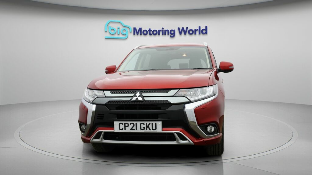 Mitsubishi Outlander Verve Red #2