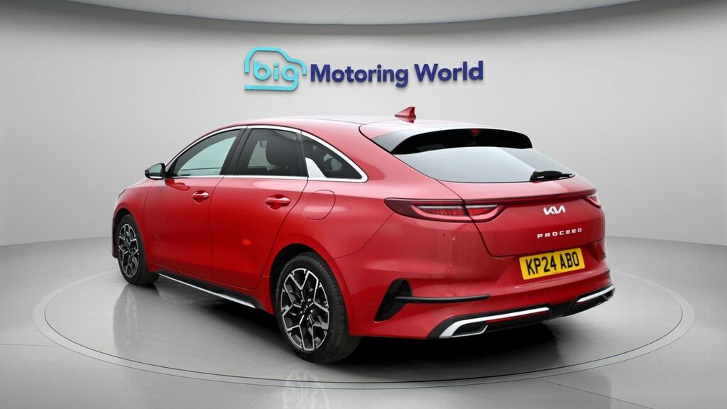 Kia Proceed Gt-line Red #5