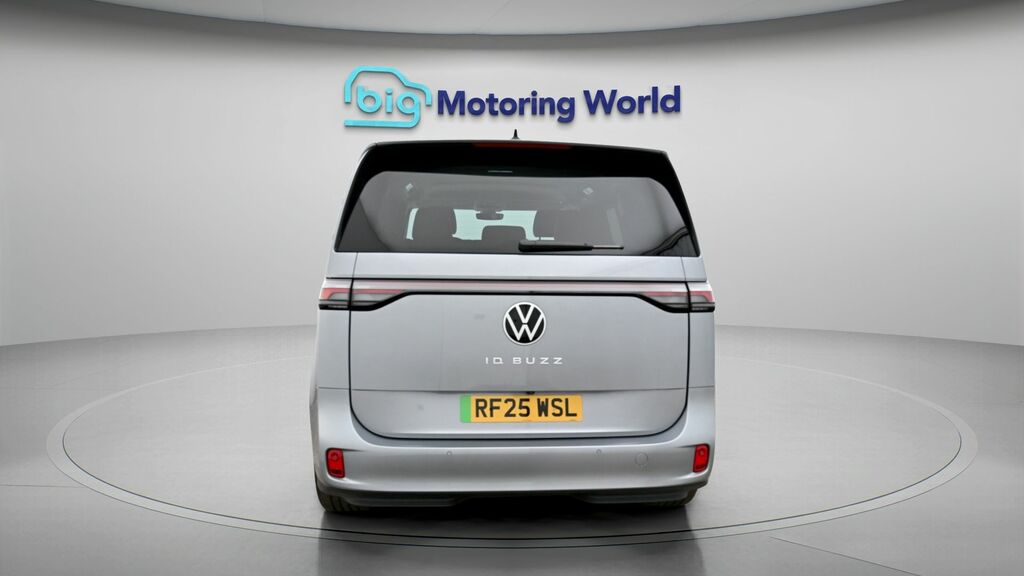 Volkswagen ID.Buzz Style Silver #6
