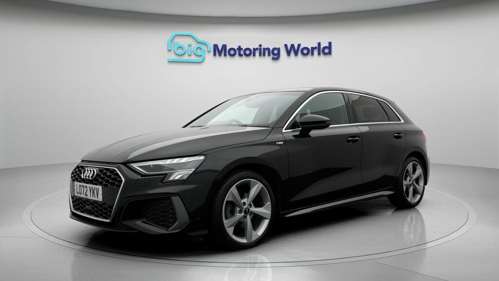 Audi A3 S Line LO72YKV Black #3